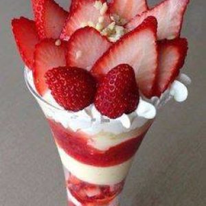 CREMA CHANTILLY LIGHT